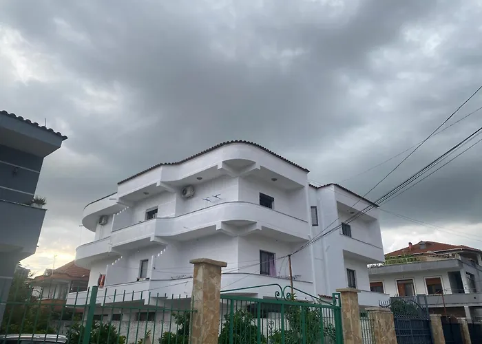 Quiet One Bedroom Apartament- Dajti View Διαμέρισμα