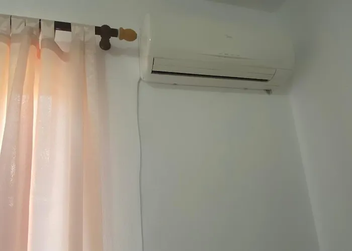 Quiet One Bedroom Apartament- Dajti View Διαμέρισμα *