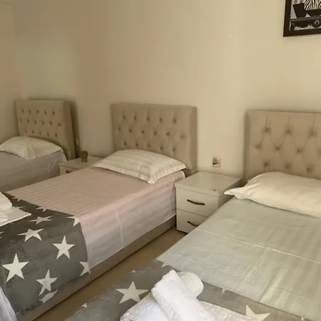 Quiet One Bedroom Apartament- Dajti View * ティラナ