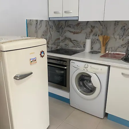Quiet One Bedroom Apartament- Dajti View * ティラナ